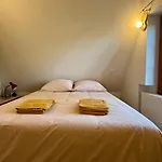 Le Petit En Auge - Confort - Jardin - Commerces A Pied Holiday home *