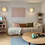 Holiday home Le Petit En Auge - Confort - Jardin - Commerces A Pied *