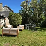 Le Petit En Auge - Confort - Jardin - Commerces A Pied Le Sap